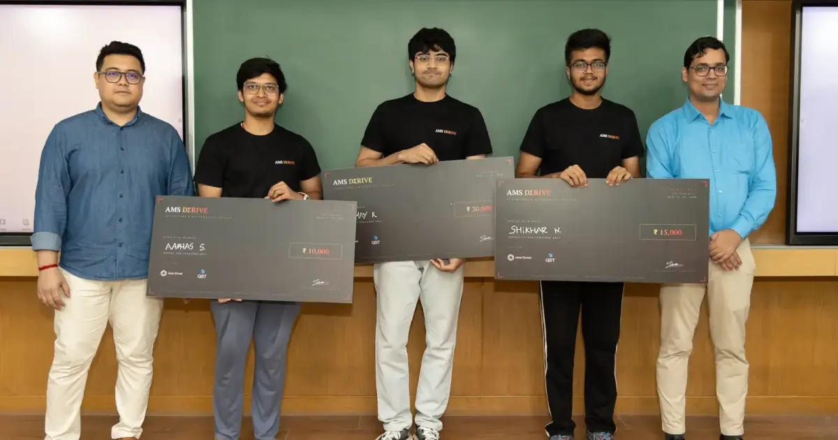 Finalists on stage at the Derive '26 prize ceremony, IIT Bombay